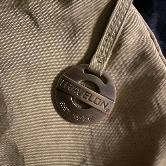 3/$15 Travelon bag - Picture 3 of 7